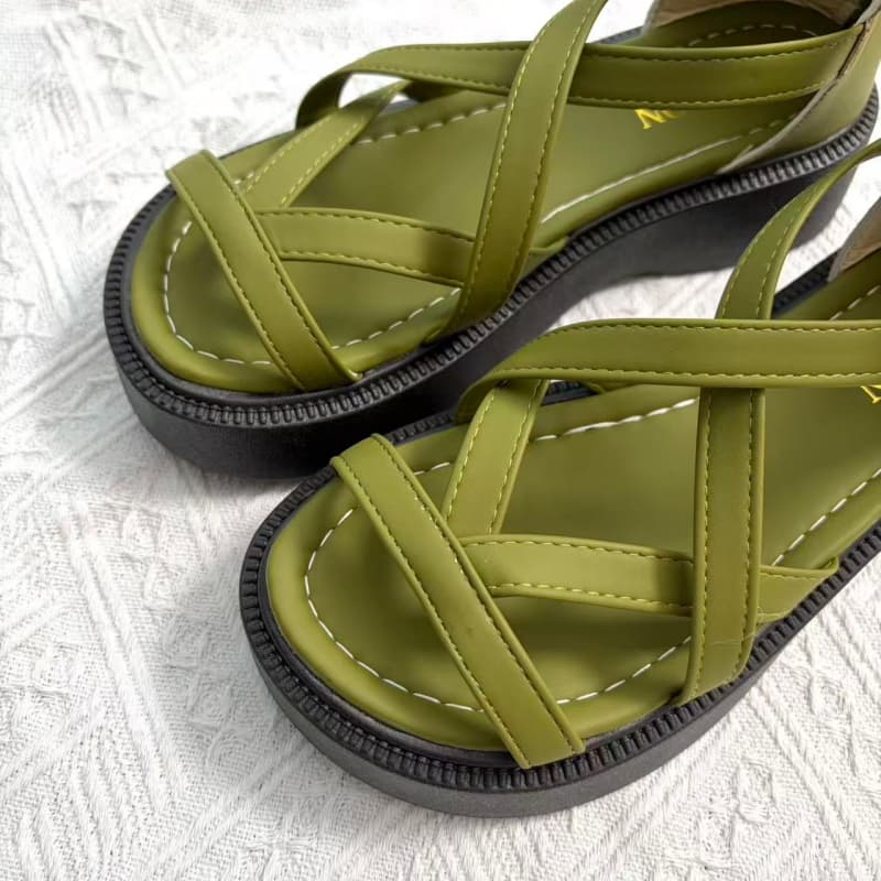 Evening Breeze Cross Strap Pla - Insole Memory Foam avaliação e preço